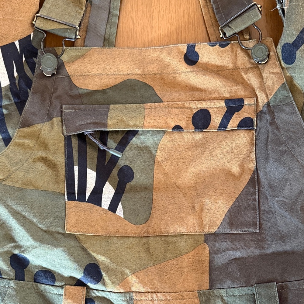 Burton Camouflage Bib Overalls Ski Snowboard Bibs - Picture 2 of 7